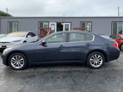 2009 INFINITI G37x Base