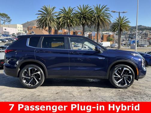 2023 Mitsubishi Outlander PHEV SE S-AWC