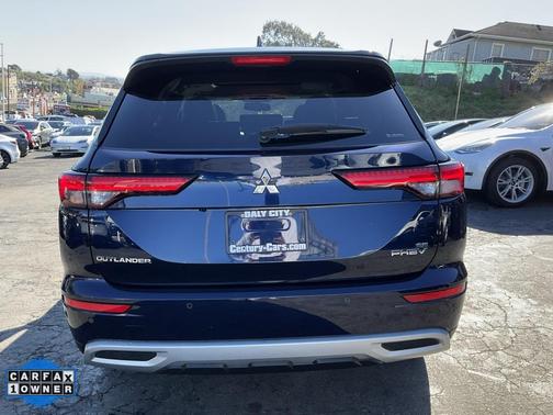 2023 Mitsubishi Outlander PHEV SE S-AWC