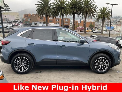 2025 Ford Escape PHEV SE