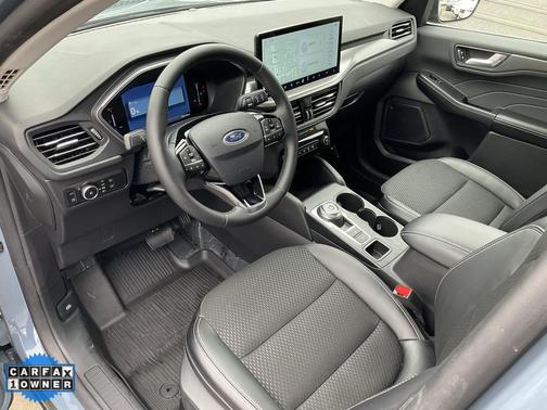 2025 Ford Escape PHEV SE
