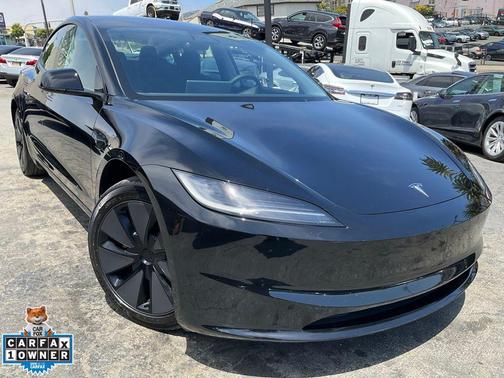 Diamond Black 2025 Tesla Model 3 Long Range