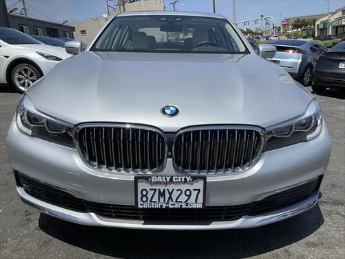 2018 BMW 740e xDrive iPerformance