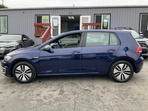 Atlantic Blue Metallic 2019 Volkswagen e-Golf SEL Premium