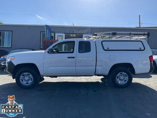 Ice Cap 2023 Toyota Tacoma SR