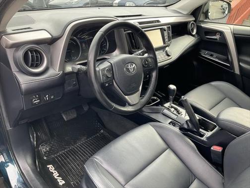 2017 Toyota RAV4 Hybrid Limited