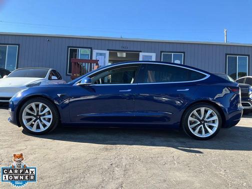 2019 Tesla Model 3 Long Range