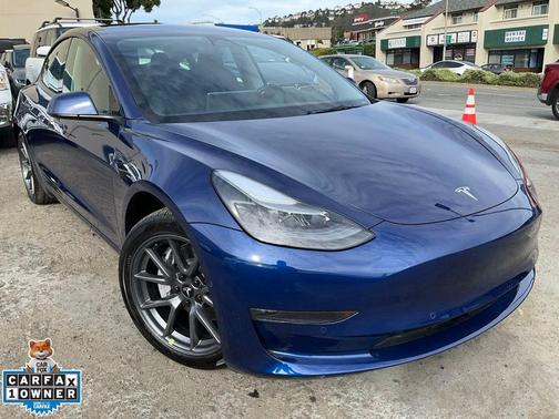 2022 Tesla Model 3 Long Range