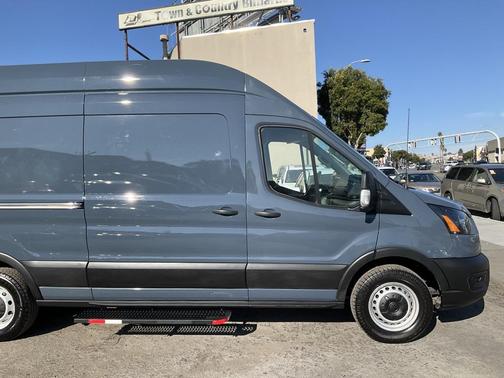 2020 Ford Transit-250 Base