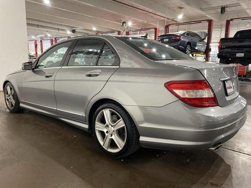 2011 Mercedes-Benz C-Class C 300 4MATIC Luxury