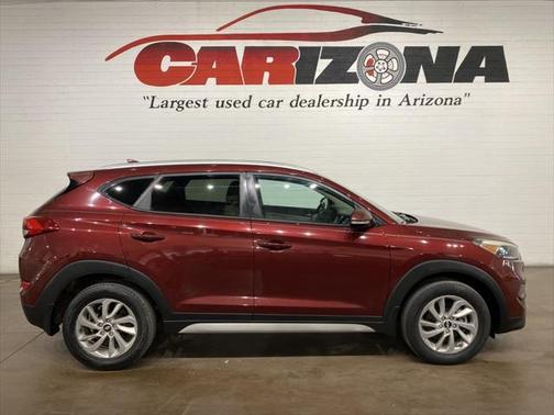 2017 Hyundai TUCSON SE Plus