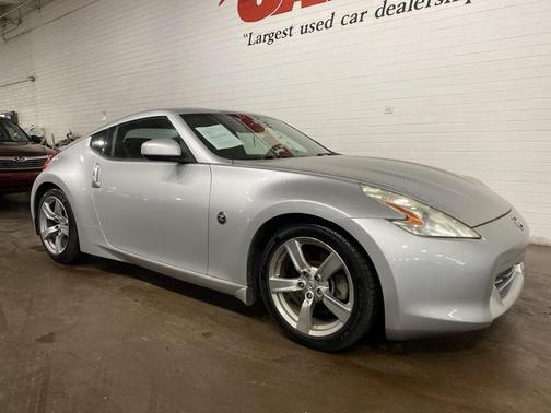 2009 Nissan 370Z Base