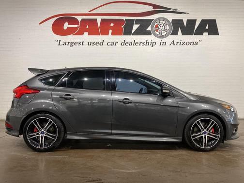 2017 Ford Focus ST ST