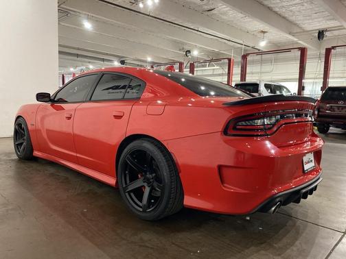 2015 Dodge Charger R/T Scat Pack