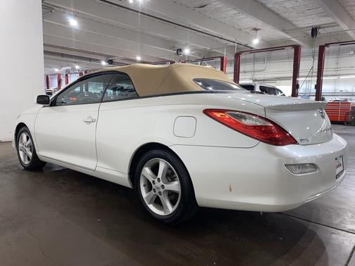 2008 Toyota Camry Solara SE