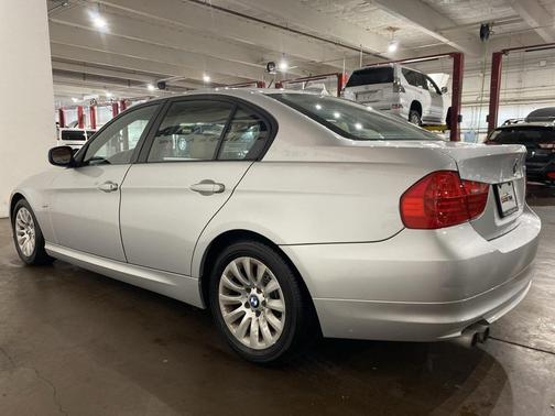 2009 BMW 328 328i