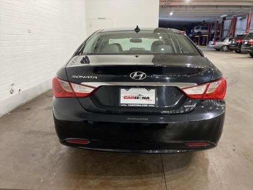 2013 Hyundai SONATA Limited