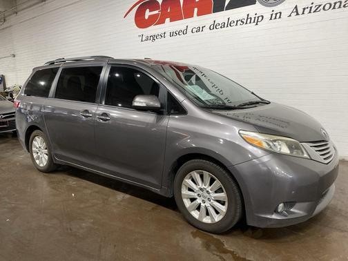 2016 Toyota Sienna XLE