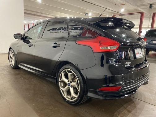 2016 Ford Focus ST ST