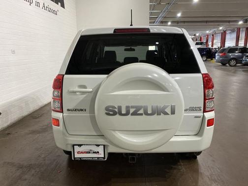 2010 Suzuki Grand Vitara Premium