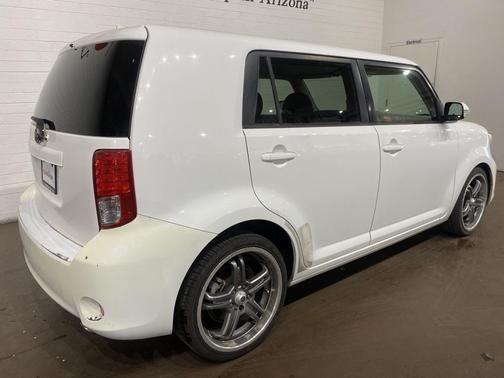 2011 Scion xB Release Series 8.0
