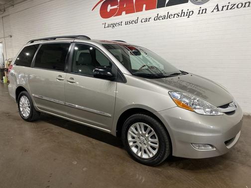 2010 Toyota Sienna XLE Limited