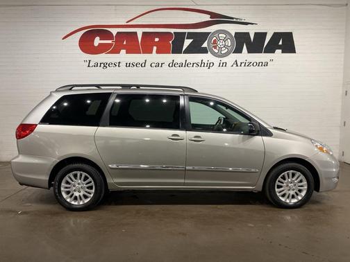 2010 Toyota Sienna XLE Limited