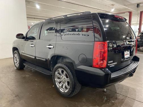 2009 GMC Yukon SLE1