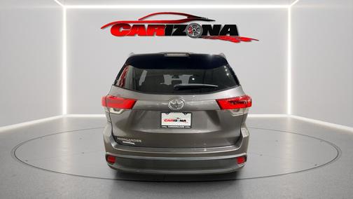 2017 Toyota Highlander LE