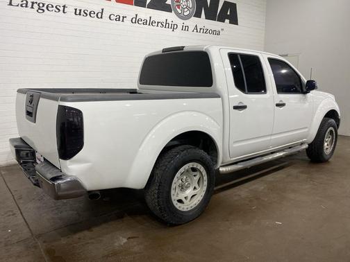 2005 Nissan Frontier SE Crew Cab