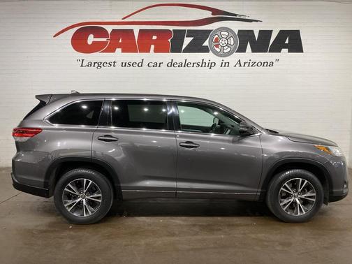 2017 Toyota Highlander LE Plus