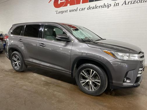 2017 Toyota Highlander LE Plus