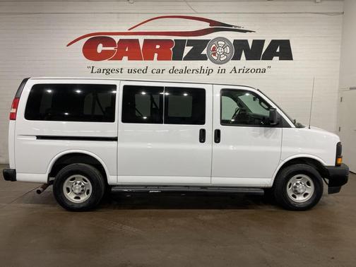 2017 Chevrolet Express 3500 LS