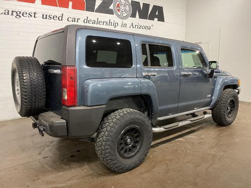 2007 Hummer H3 Base