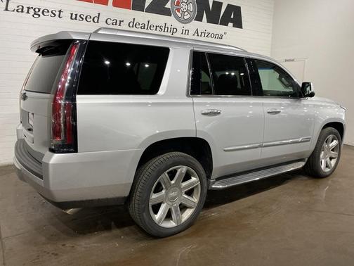 2016 Cadillac Escalade Luxury