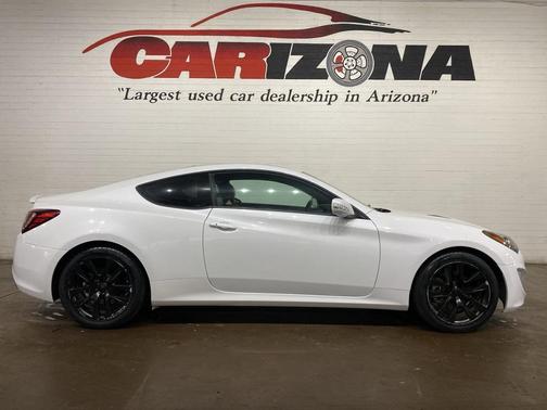 2016 Hyundai Genesis Coupe 3.8 Base