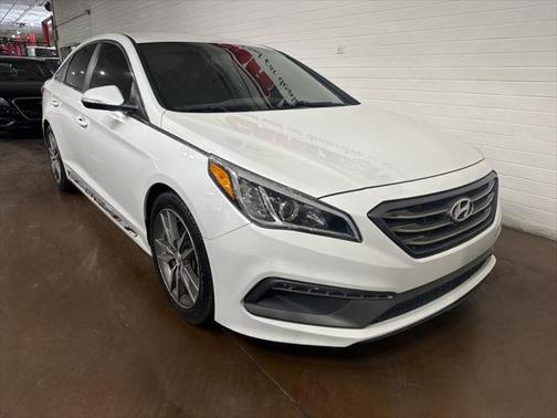 2017 Hyundai SONATA Sport 2.0T