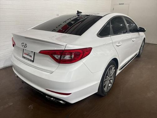 2017 Hyundai SONATA Sport 2.0T