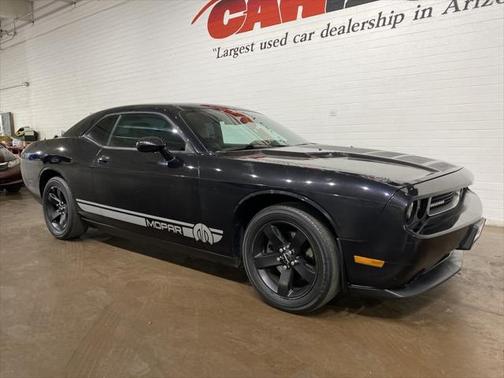 2011 Dodge Challenger Base