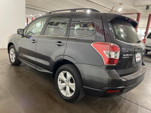 2014 Subaru Forester 2.5i Touring
