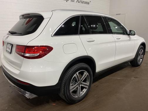 2018 Mercedes-Benz GLC 300 Base