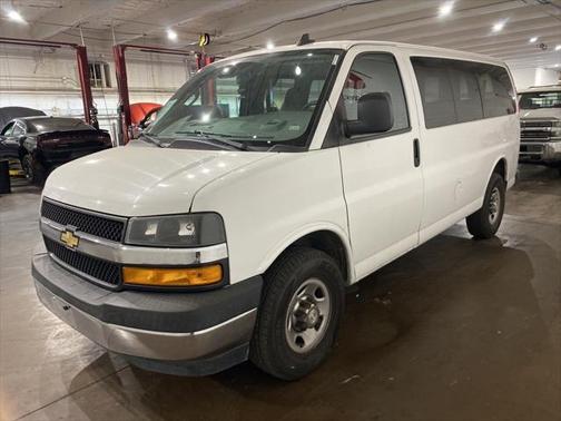2020 Chevrolet Express 2500 RWD 2500 Regular Wheelbase LT