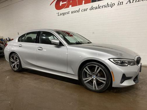 2019 BMW 330 330i