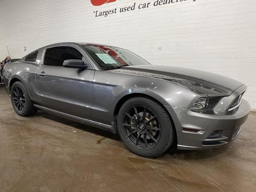 2014 Ford Mustang V6