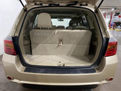 2008 Toyota Highlander Sport