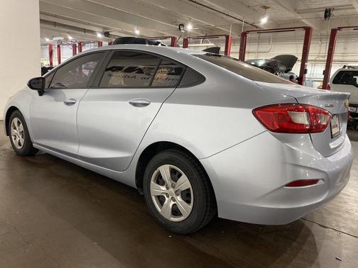 2018 Chevrolet Cruze LS