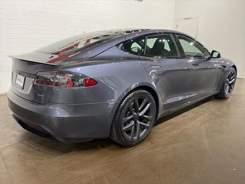 2021 Tesla Model S Plaid