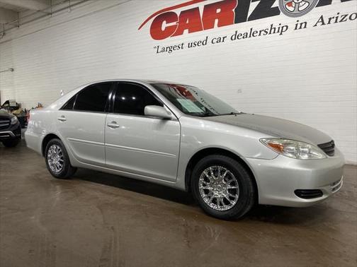 2004 Toyota Camry LE