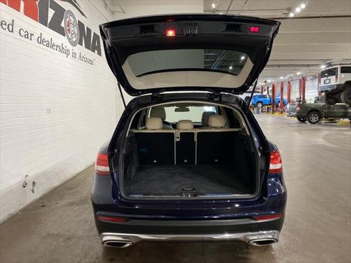 2016 Mercedes-Benz GLC 300 Base