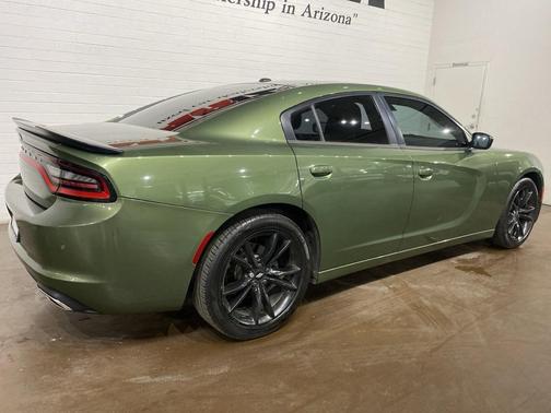 2018 Dodge Charger SXT